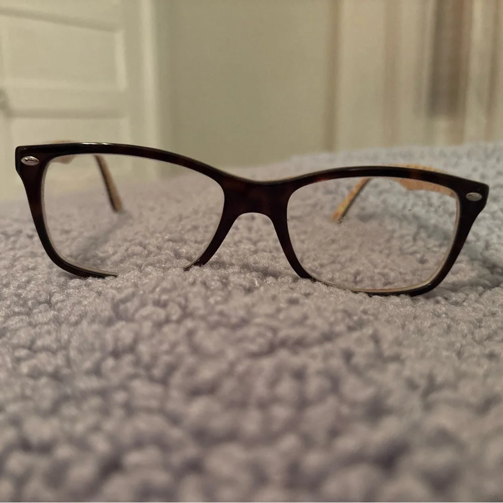 Ray-Ban Tortoiseshell Brown Wayfarer-Style Glasses